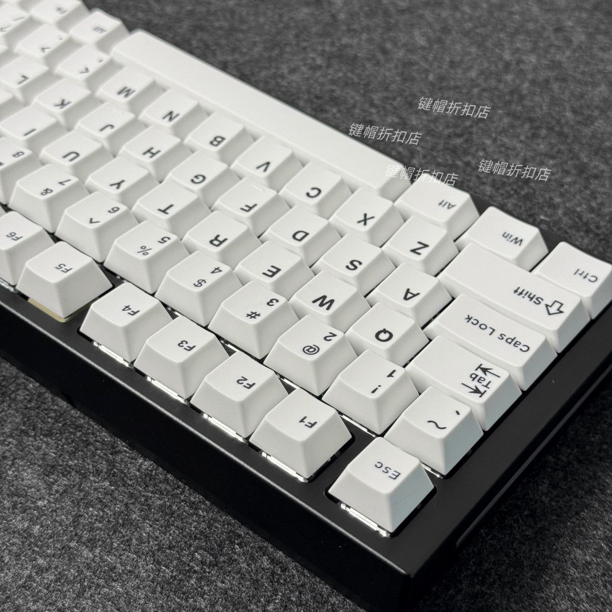 Set Completo di Tasti Minimali - Gaming Keyboard Extension recensione e prezzo